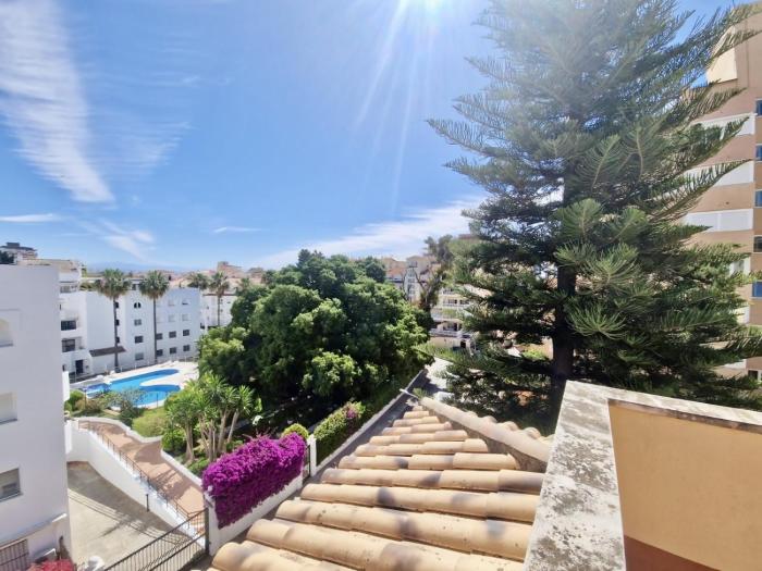 La CarihuelaLa Farola