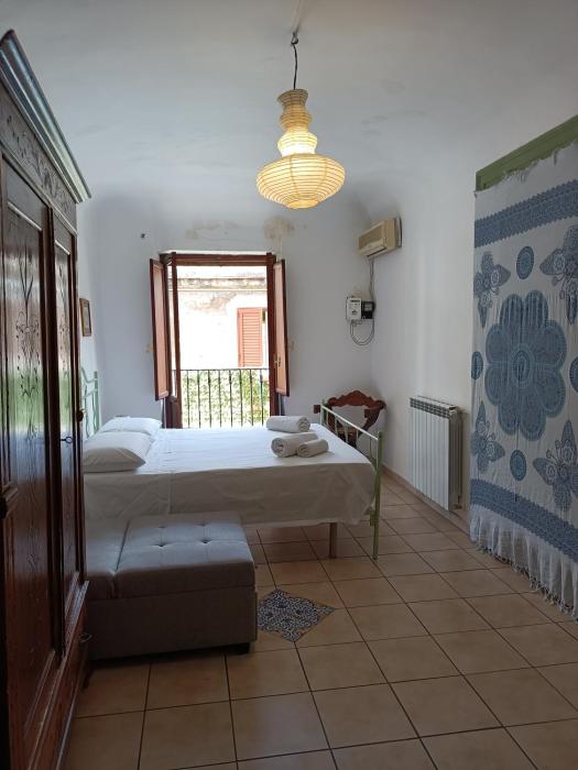 Quiet and comfortable apartment in Palermo city centre
