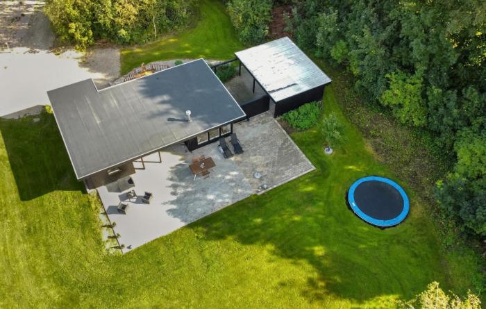 Nice Home In Roslev With Kitchen