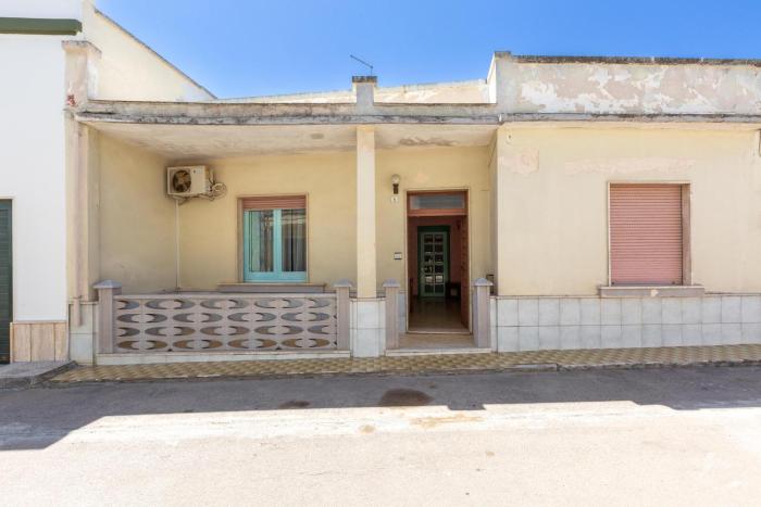 Casa Tonio by BarbarHouse