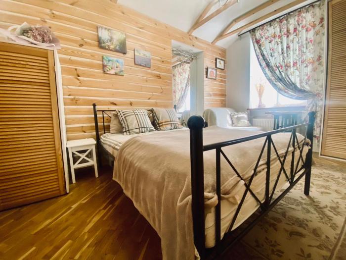 8, LvApart кв на вул Краківській біля пл Ринок