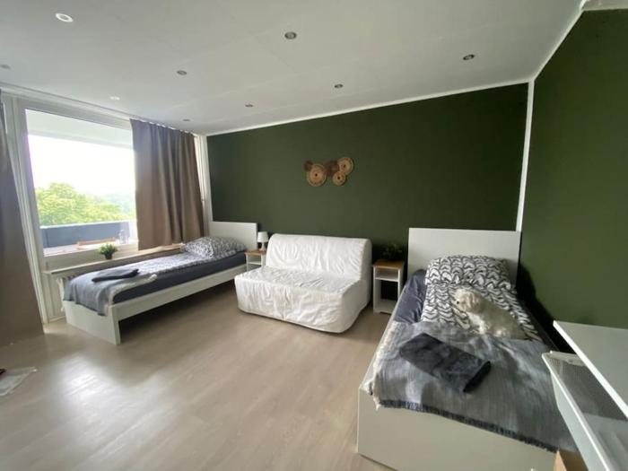 GrüneOase Balkon smartTV WiFi WaMa