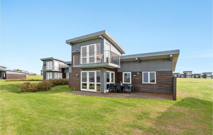 Holiday Home Faaborg 93 With Hot Tub