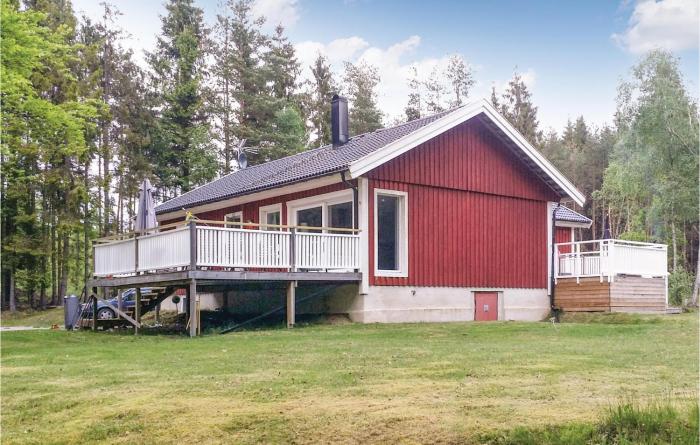 Beautiful Home In Annerstad With Sauna