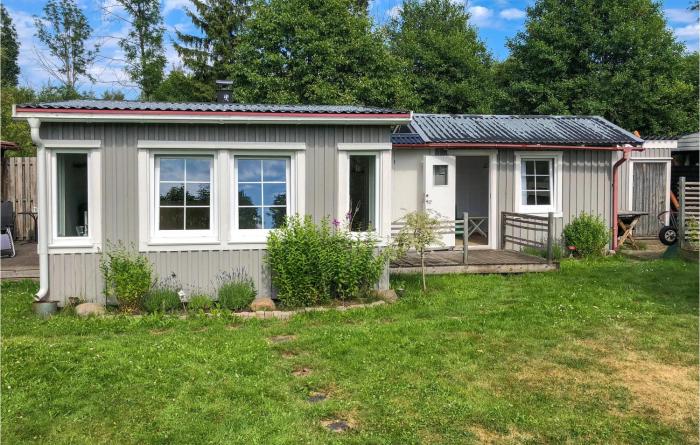 1 Bedroom Lovely Home In Huskvarna