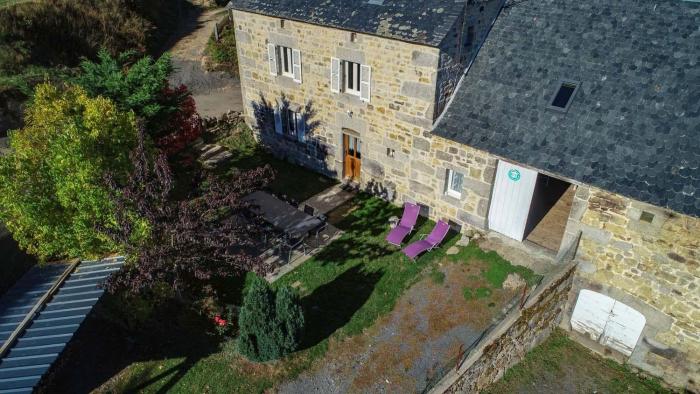 Gîtes de france 11 personnes au teil