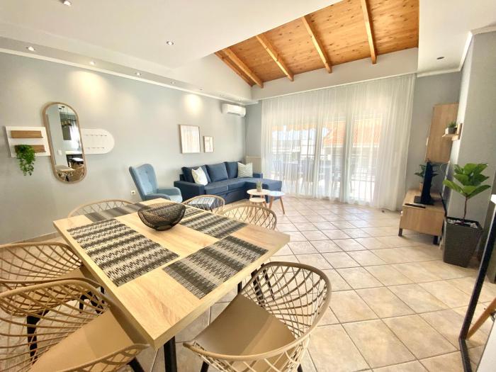 Foteinis central apartment