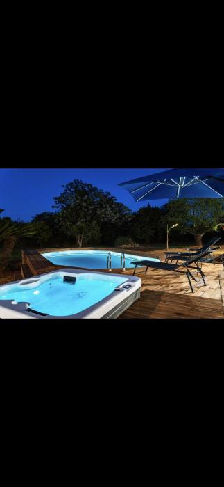 Villa Elena with jacuzzi