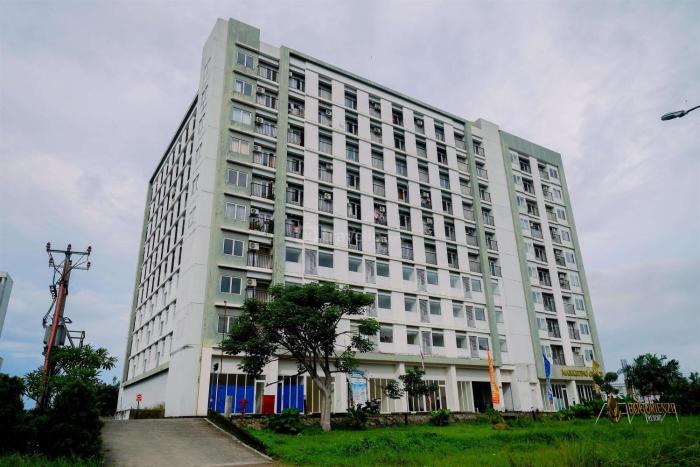 Warm and Cozy Living 2BR Bogorienze Apartment By Travelio