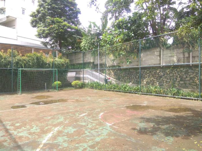 Simply Look 2BR at Bogor Valley Apartment By Travelio