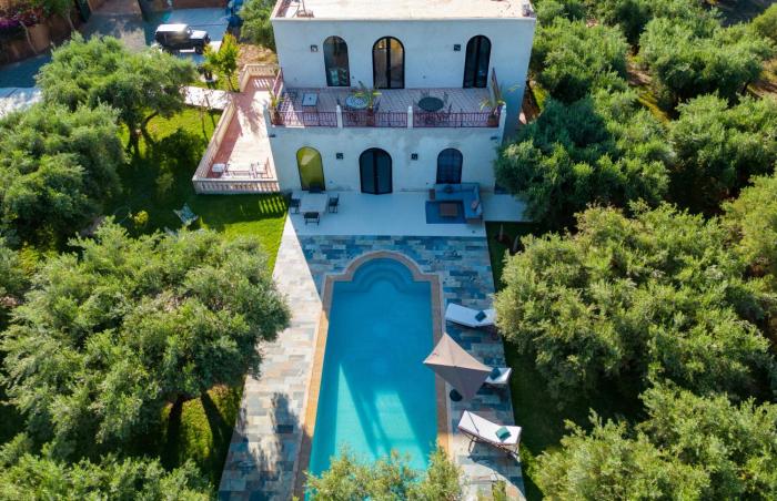 Villa Souad 5 Suites - Parking & Piscine Privée