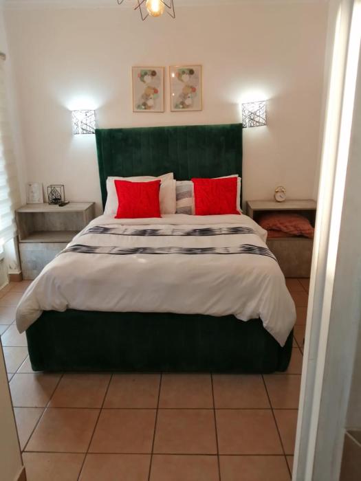 Bed and Breakfast Airport lodge