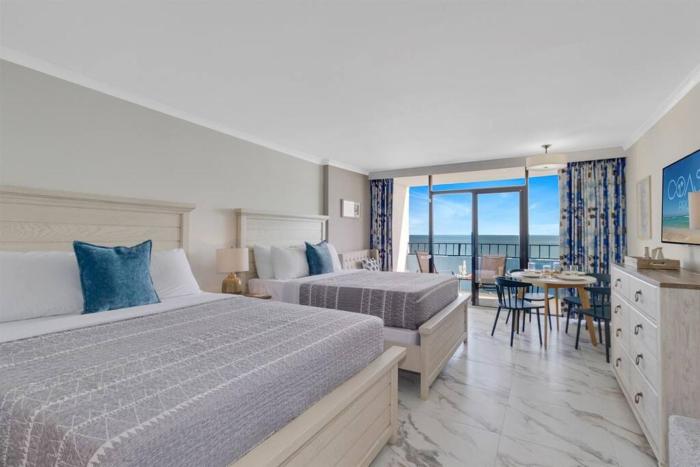 Beautiful & Comfy Oceanfront Studio OR 1008