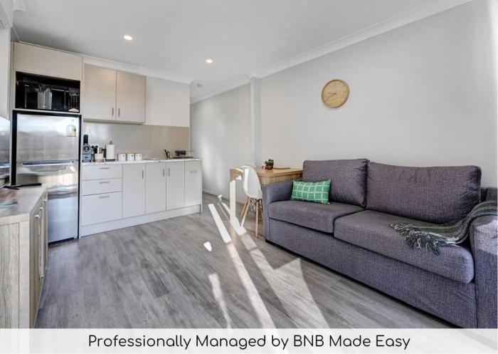 Ophir Studio - Ideal for Work, BBQ