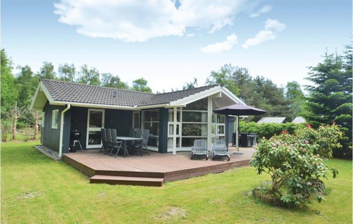 Holiday Home Krondyrstien Væggerløse Denm