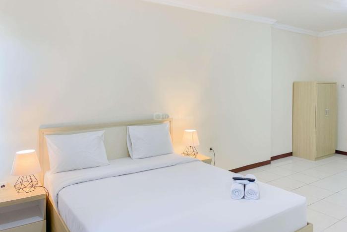Nice Studio (No Kitchen) Grand Palace Kemayoran Apartment By Travelio