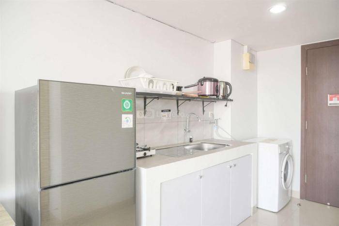 Relaxing Studio Apartment H Residence By Travelio