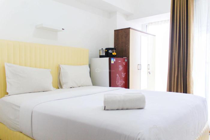 Comfortable and Classic Studio Apartment at M-Town Residence By Travelio
