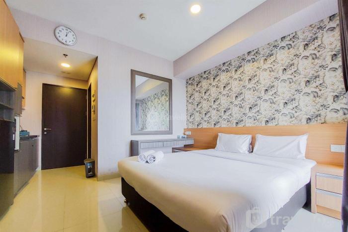 Fancy and Nice Studio at Atria Residence Gading Serpong Apartment By Travelio