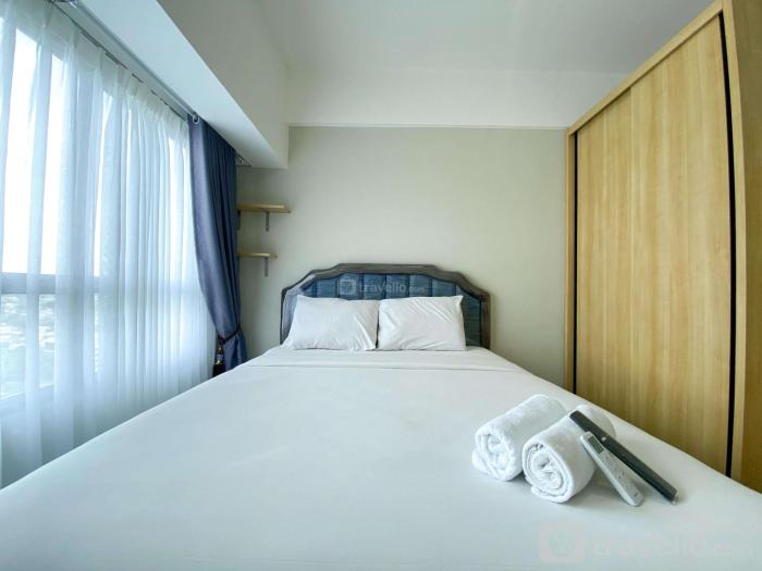 Fancy and Simply Studio Room at Springlake Summarecon Bekasi Apartment By Travelio