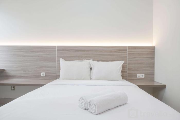 Nice Studio at 11th Floor Transpark Cibubur Apartment By Travelio