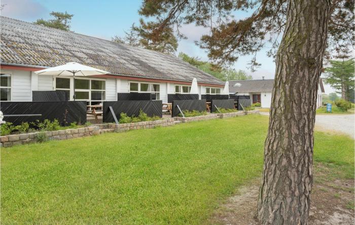 1 Bedroom Pet Friendly Home In Humble