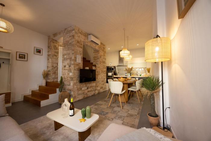 Casas 349h Alicante City Centre Trafalgar