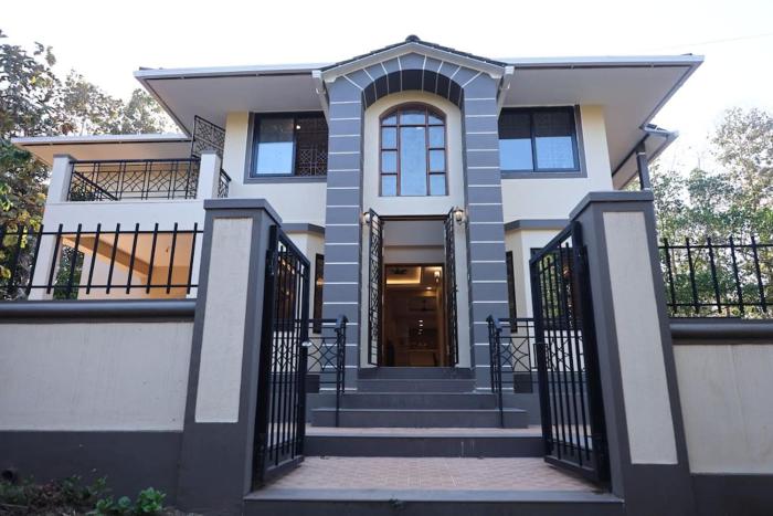 1-6 BHK Palatial Convertible Independent Villa 12 min Drive To Varca Beach