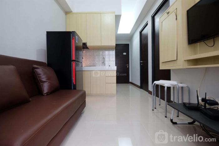 Elegant and Comfort 2BR at Royal Heights Apartment By Travelio