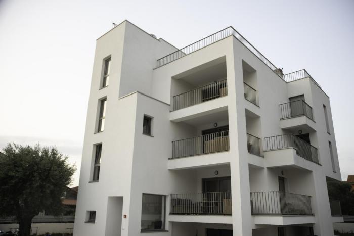 A-Seven Apartments