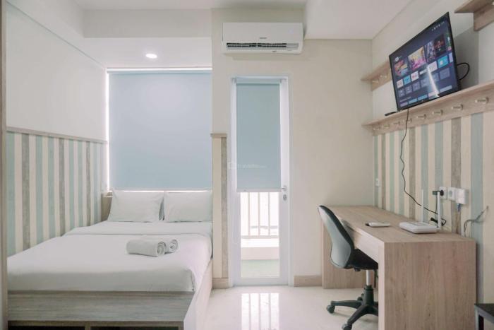 Good Choice and Homey Studio Apartment at B Residence By Travelio