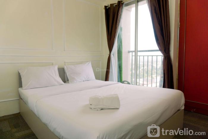 Nice and Homey 1BR at Serpong Greenview Apartment By Travelio