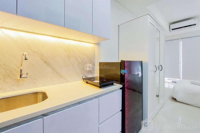 Best Homey and Nice Studio at Pacific Garden Apartment By Travelio