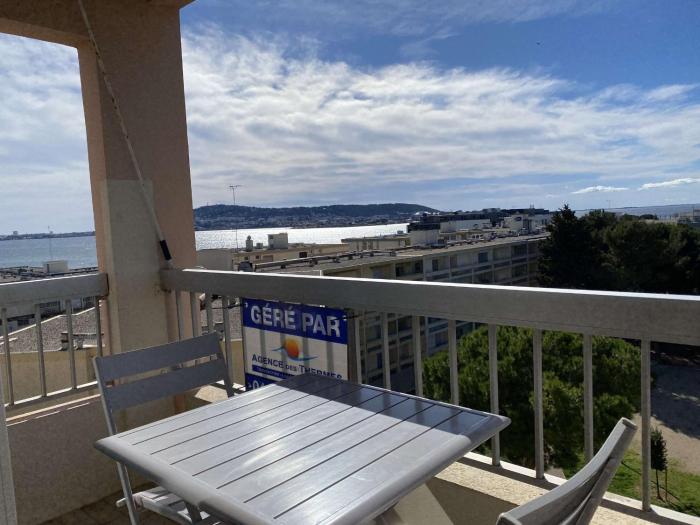 T1 équipé avec balcon et belle vue à Balaruc-les-Bains - FR-1-553-98