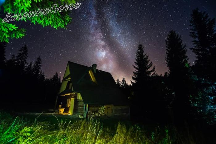 Prawdziwy domek w górach