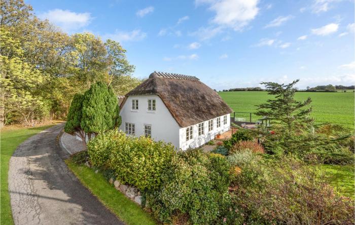 Awesome Home In Sydals With Wifi