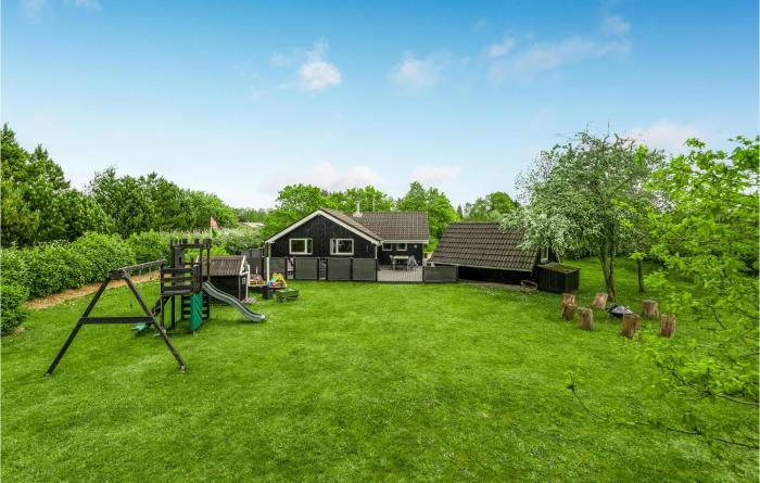 Holiday Home Brombærvangen Oksbøl Ii