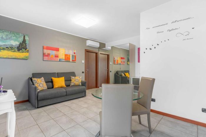 IEO-HUMANITAS Free Parking Apartment