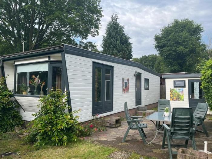 Leuk chalet te huur in Putten, honden van harte welkom, Alleen voor recreatie