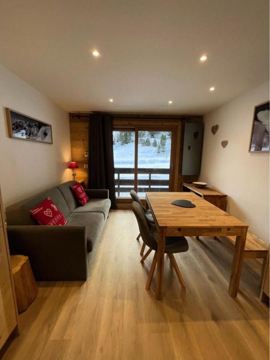 Résidence Le Lac Blanc - Studio 4 personnes à MOTTARET au pied des pistes et des commerces MAE-1985