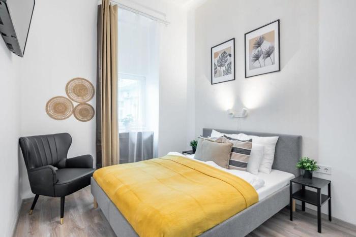 Ultra Central Studio