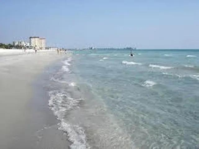 LIDO BEACH Apt 2L