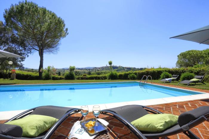 Villa Orsini Peccioli - Villa storica ad uso esclusivo con piscina