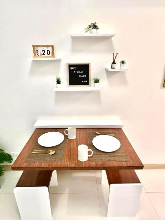 J&M Stay- Camella Northpoint Davao City