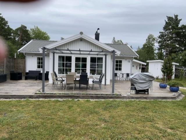 Härligt, strandnära sommarhus i underbara Tofta