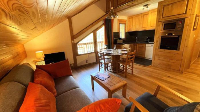 Résidence Les Cytelles - Appartement 2 pièces rénové, 5 personnes à Meribel Altiport au pied des pistes et proche du golf MAE-1751