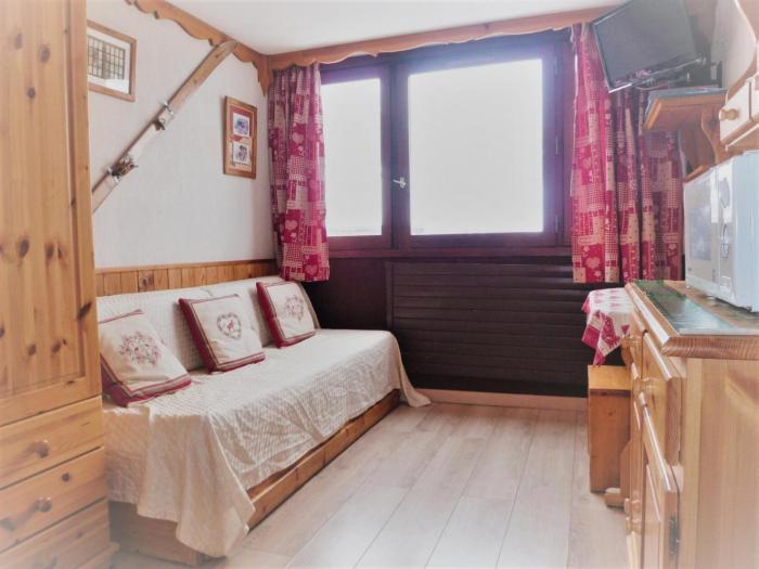Résidence Le Palafour - Studio 2 personnes à Tignes au pied des pistes, des commerces, de lESF et de loffice du tourisme dans le quartier du lac. Appa MAE-2160