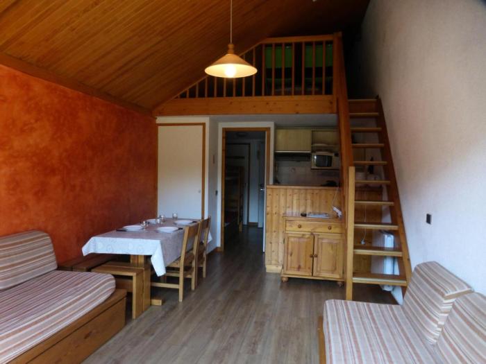 Résidence Lermitage - Appartement 2 pièces pour 4 personnes situé à Méribel centre proche des commerces et des pistes de ski MAE-3004
