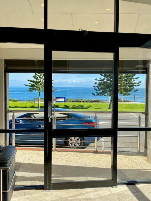Ocean Beach Hotel