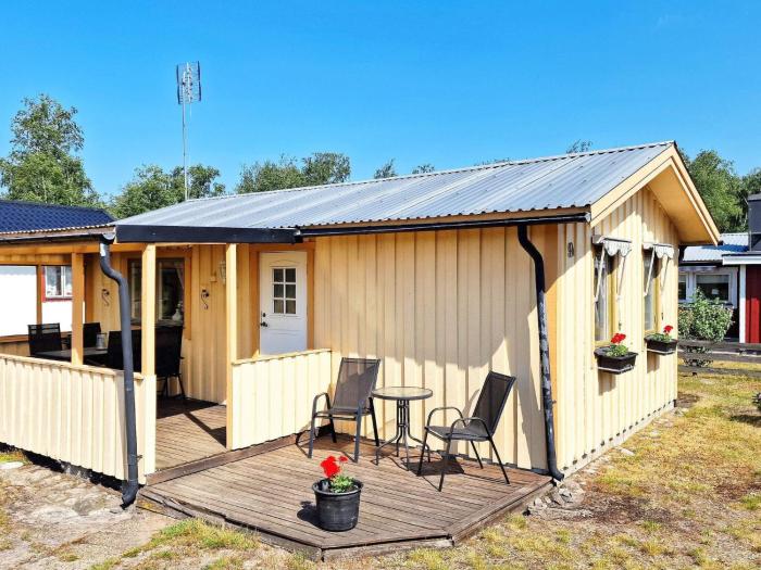 5 person holiday home in Skummeslövsstrand